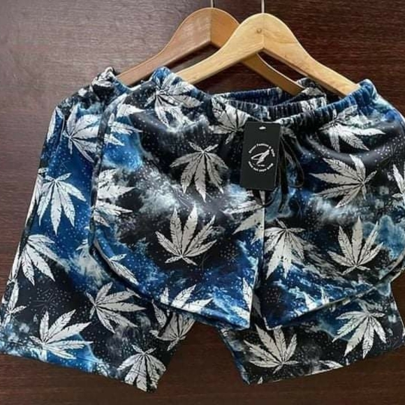 Couple  shorts and jacket - Picture 2 of 6